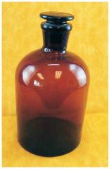 DWK Life Sciences Wheaton™ Amber Glass Reagent Bottle with Ground Glass Stopper