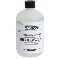 OaktonTM Conductivity Solutions Value 8974 ÂµS